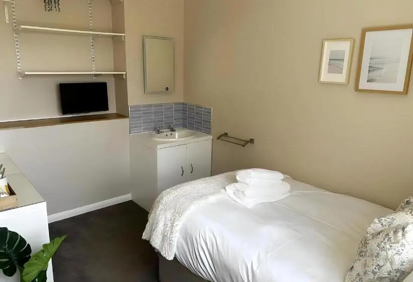 Deluxe Yhden Hengen Huone, Poole Park House