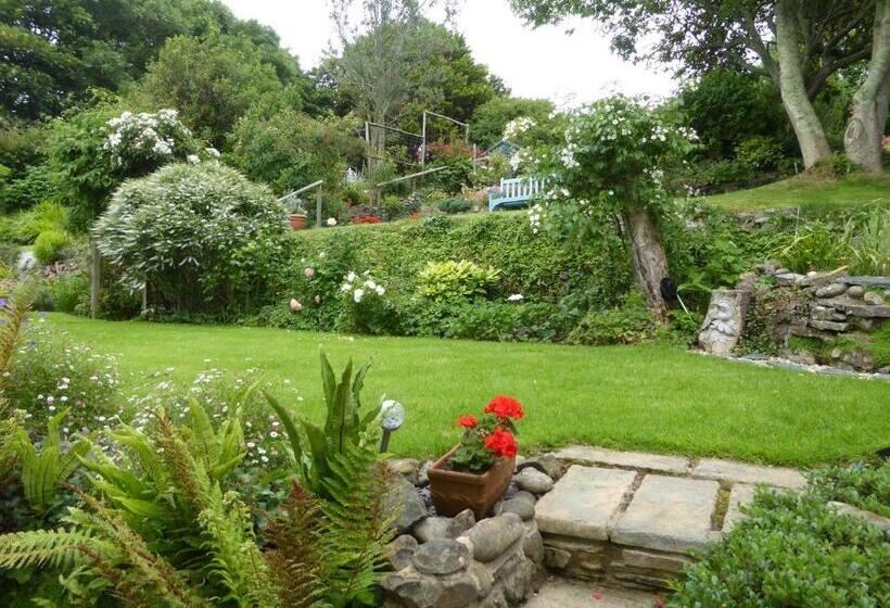 Апартаменты 1 Спальня Вид на Сад, Stratton Gardens