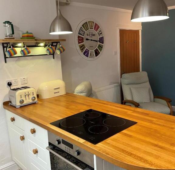 Апартаменты 1 Спальня Вид на Сад, Stratton Gardens