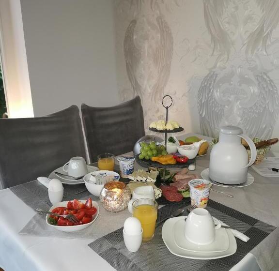 Standard room with outdoor bath, Pension Zur Alten Post