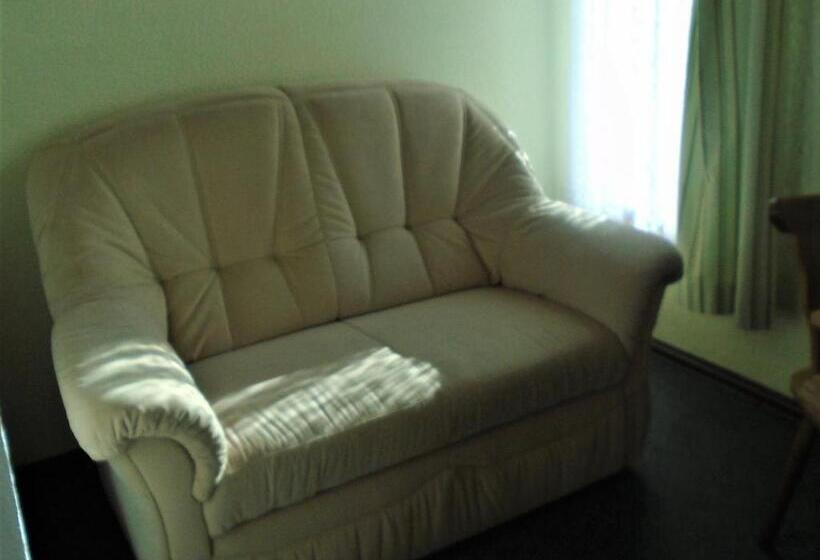 اتاق استاندارد, Erbgericht