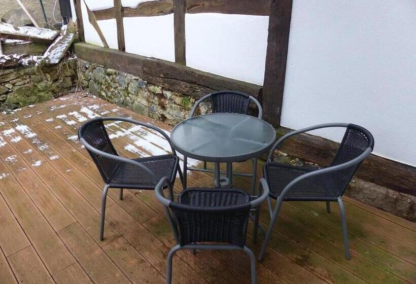 Апартаменты 1 Спальня, Ferienwohnungen Homberger Altstadt