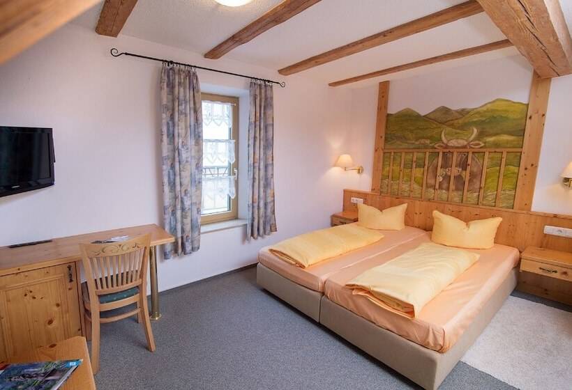 スタンダードトリプルルーム, Gutshof Colmberg