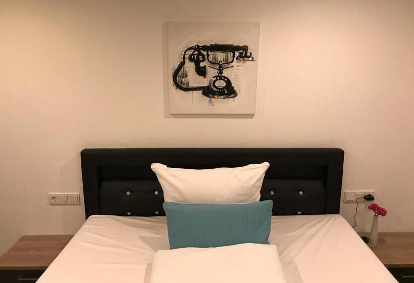 חדר סטנדרט יחיד, Pension Scheiber Hof