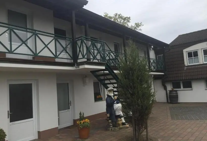身障者適用スタンダードルーム, Gasthaus & Pension  Zur Schaabe