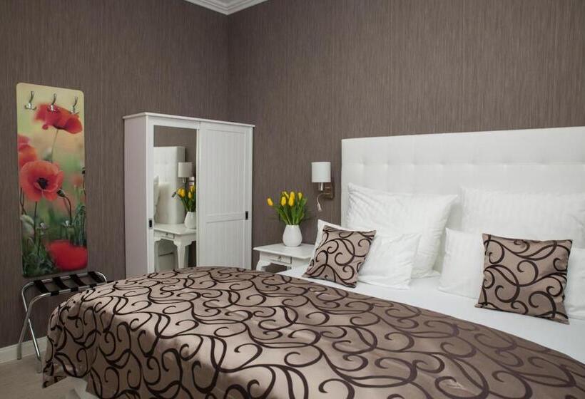 장애인을 위한 스탠다드 룸, Haus Hotel & Pension Villa Laluna