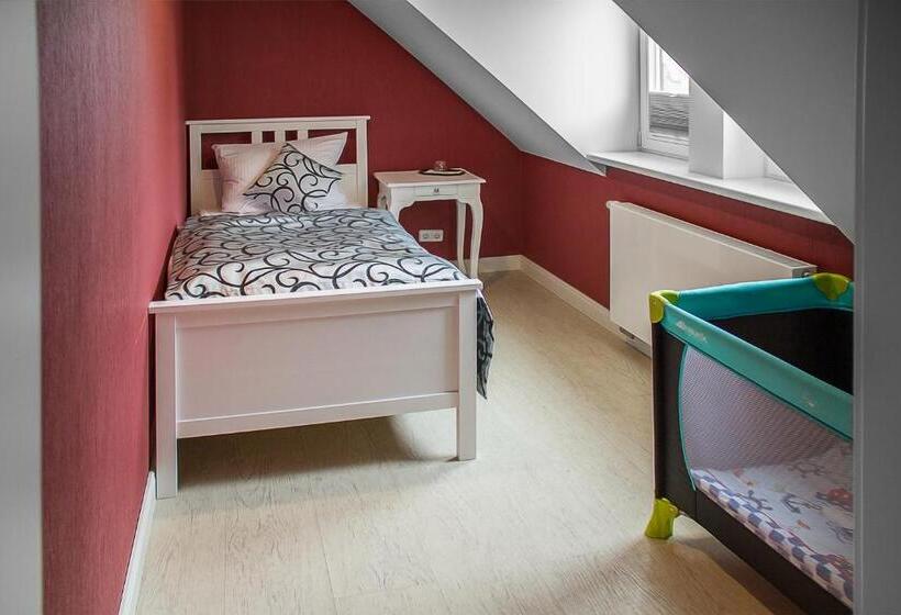 Семейный Номер, Haus Hotel & Pension Villa Laluna