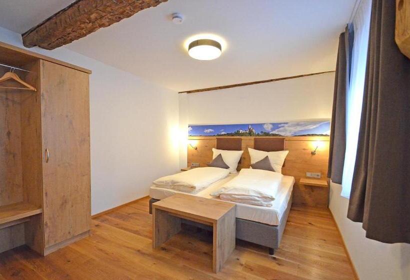 패밀리 스튜디오, Bauer Gastezimmer