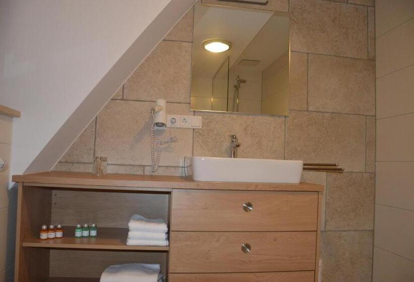 Трехместный Номер Комфорт, Bauer Gastezimmer