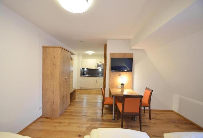 Трехместный Номер Комфорт, Bauer Gastezimmer
