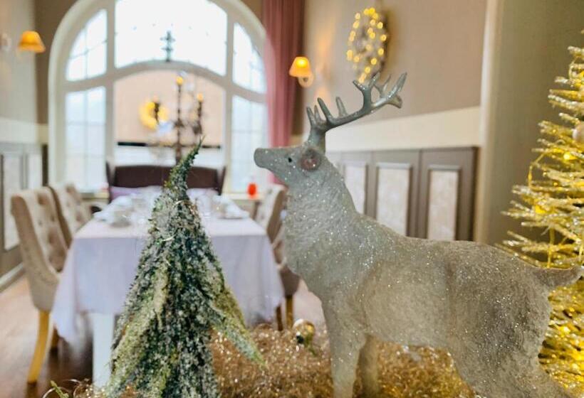 Номер Стандарт, Zum Weißen Haus