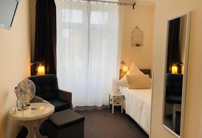 Номер Стандарт Индивидуальный, Zum Weißen Haus