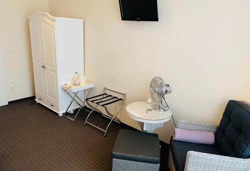 Номер Стандарт Индивидуальный, Zum Weißen Haus