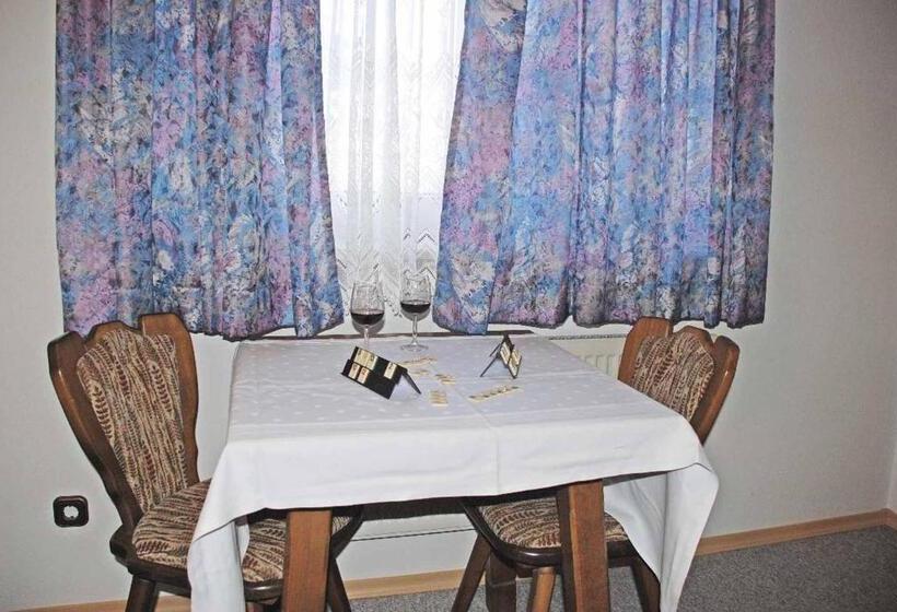 Номер Стандарт, Pension Bayerwald