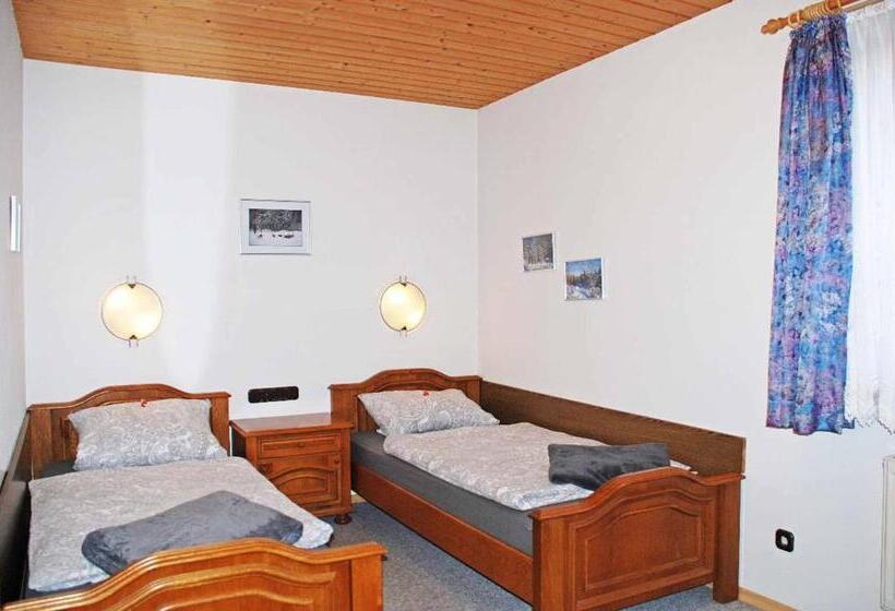 Номер Стандарт, Pension Bayerwald