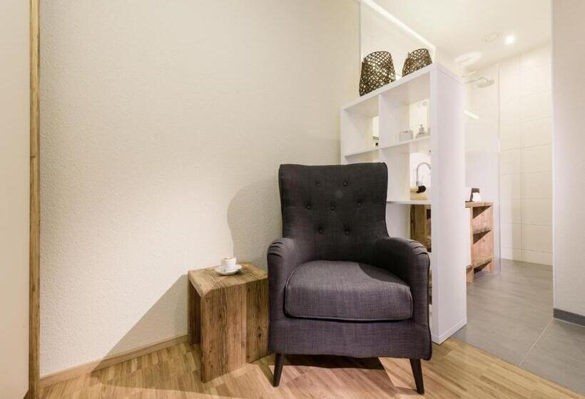 Quarto standart com varanda, Webers Alte Backstube