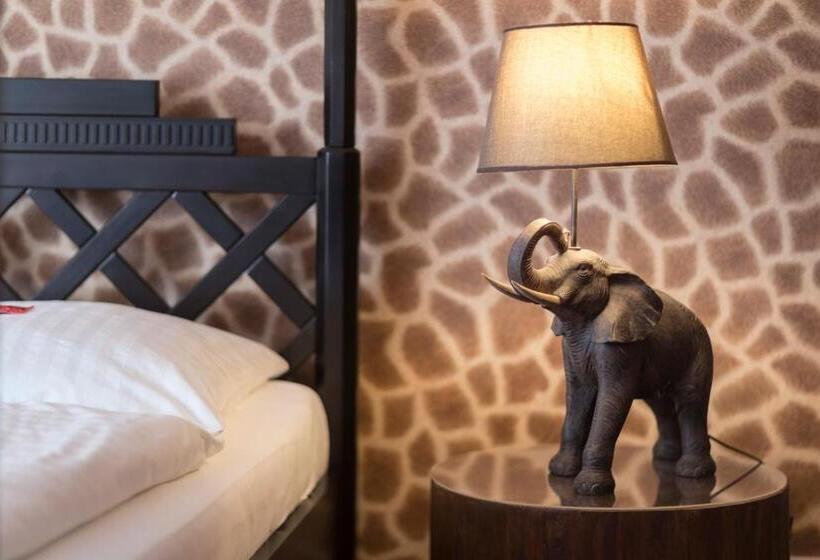 استودیوی سوپریور, Apartment Laforsch