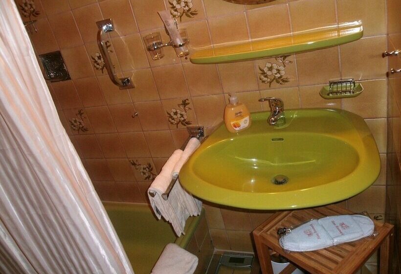 غرفة قياسية مزوَّدة بتراس, Landhaus Zum Heidewanderer Mit Thermeplus