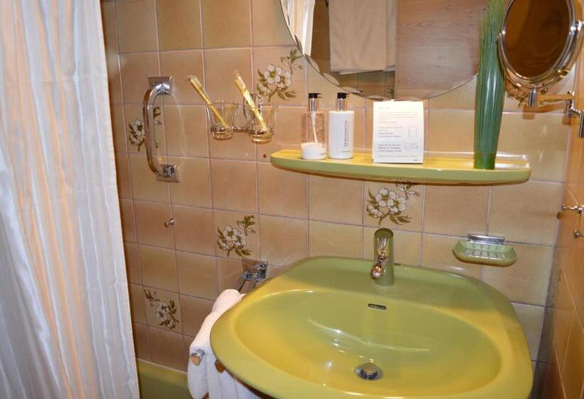 غرفة قياسية مزوَّدة بتراس, Landhaus Zum Heidewanderer Mit Thermeplus