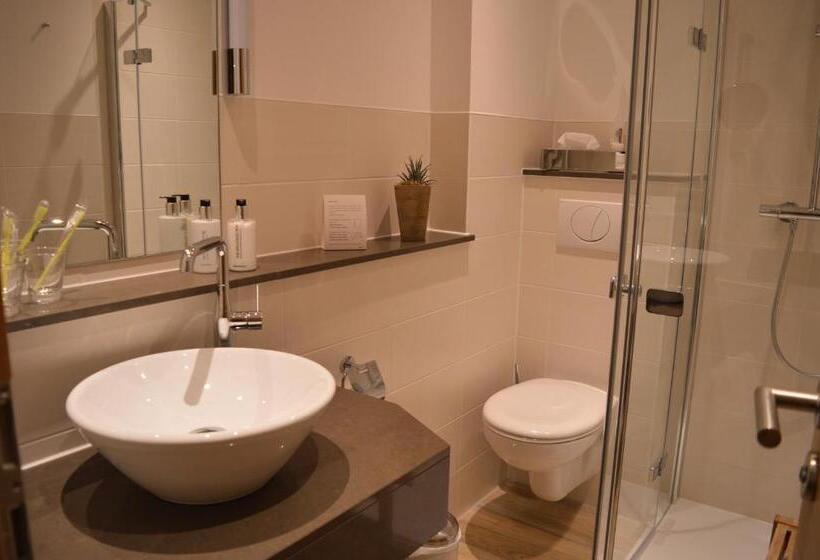 غرفة ديلوكس مزودة بتراس, Landhaus Zum Heidewanderer Mit Thermeplus