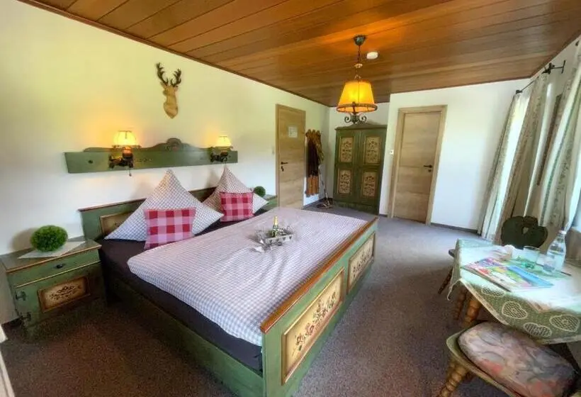 マウンテンビュースタンダードルーム, Pension Loiplstüberl