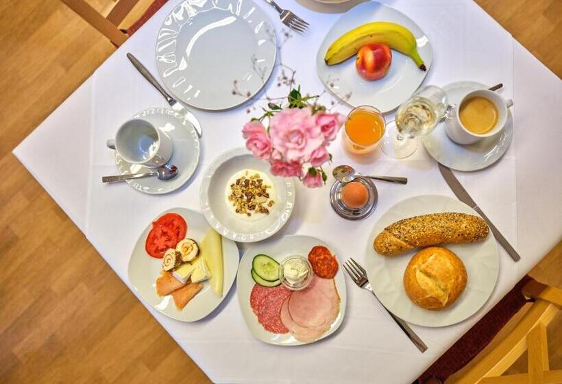 חדר דלוקס עם מרפסת, Appartement Haus Blumenhof