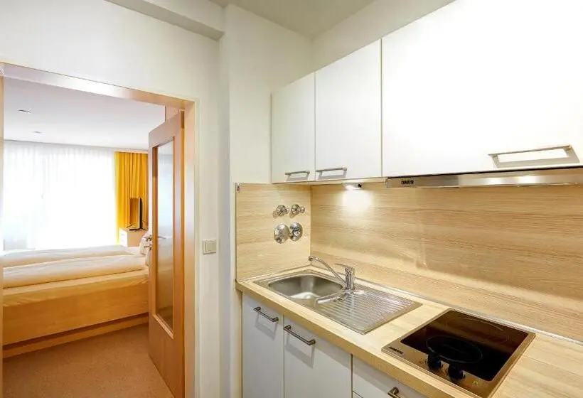 バルコニー付きデラックスルーム, Appartement Haus Blumenhof