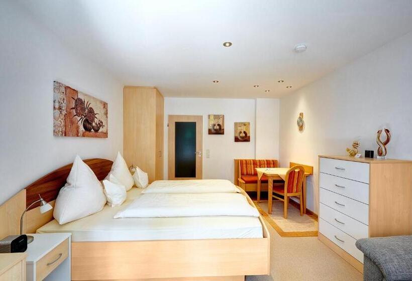 חדר דלוקס עם מרפסת, Appartement Haus Blumenhof