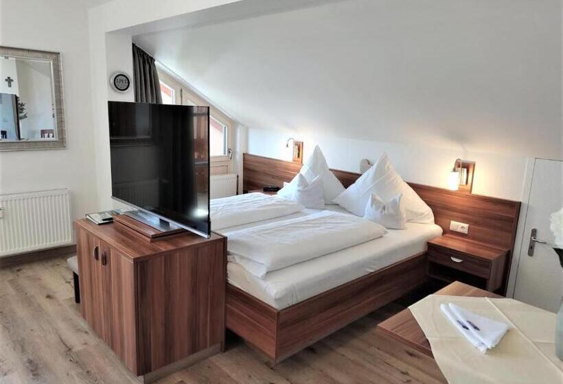 חדר דלוקס עם מרפסת, Appartement Haus Blumenhof