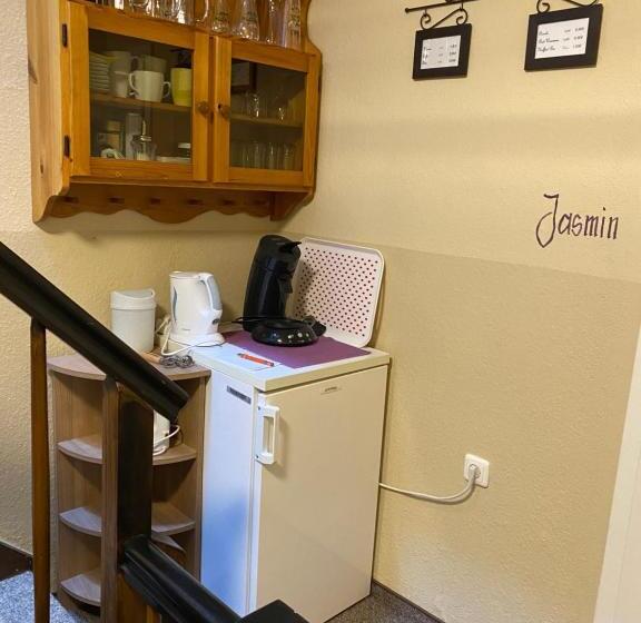 Номер Стандарт, Fruhstuckspension Lavendel