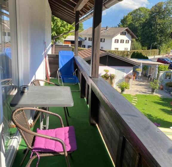 Номер Стандарт Трехместный, Fruhstuckspension Lavendel