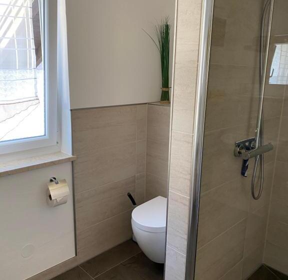 Номер Стандарт Трехместный, Fruhstuckspension Lavendel