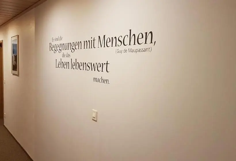 ビュー有りのスタンダードワンルーム, Brunnenhof