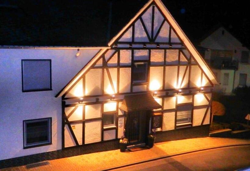 ビュー有りのスタンダードワンルーム, Brunnenhof