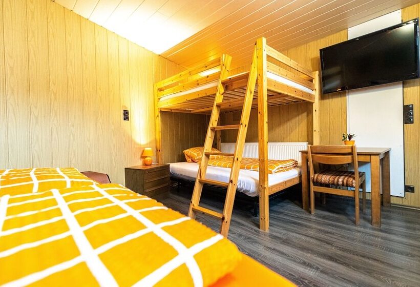 四人标准间, Gasthaus Tannenhof