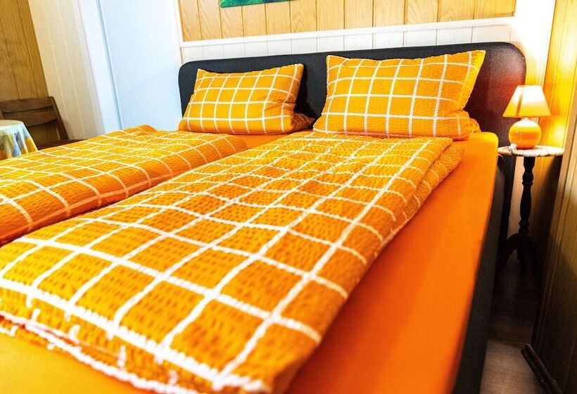 四人标准间, Gasthaus Tannenhof