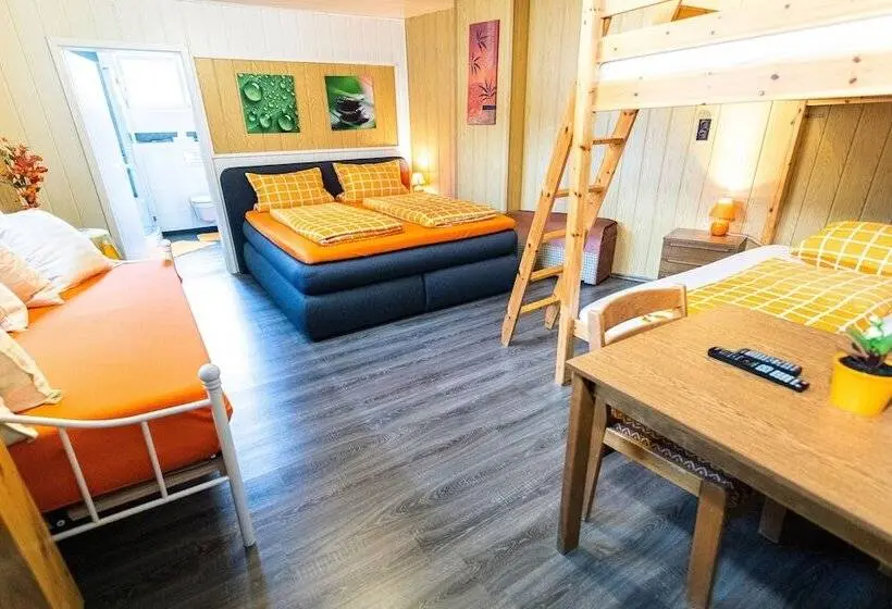 スタンダード４人部屋, Gasthaus Tannenhof