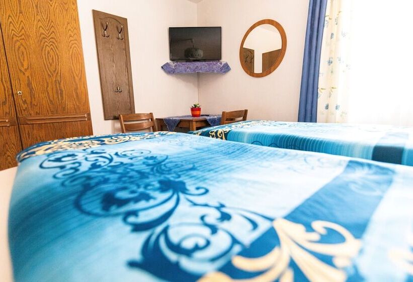 标准间, Gasthaus Tannenhof