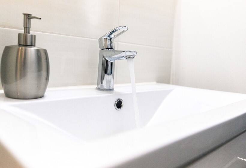 标准三人间, Gasthaus Tannenhof