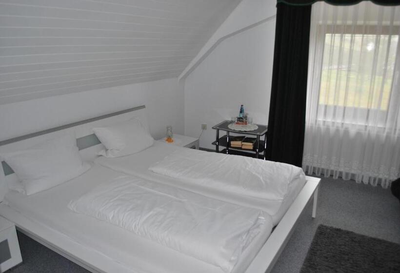 דירת שני חדרים, Landgasthof Hirschen Untermettingen