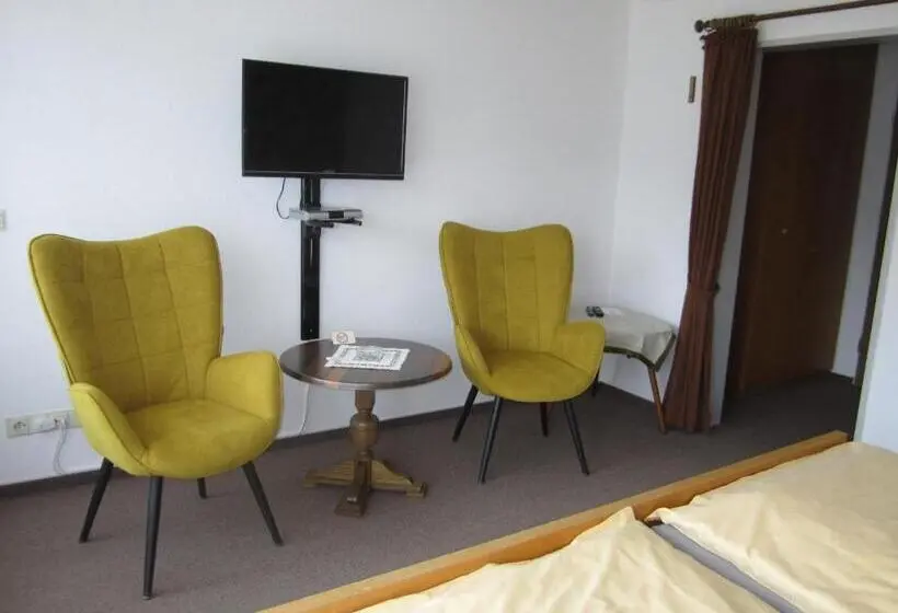 اتاق استاندارد با بالکن, Pension Gästehaus Waldhof