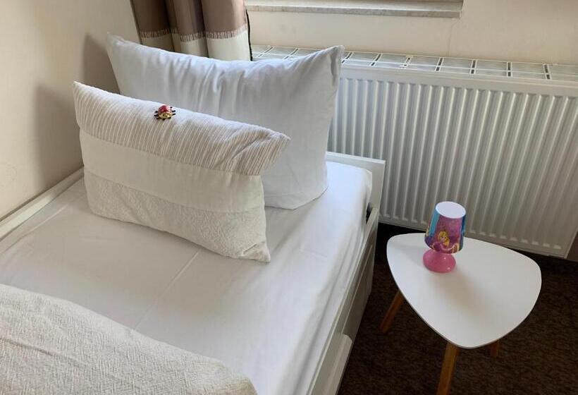 패밀리 룸, Pension Richter