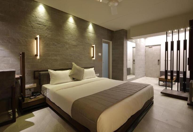 行政房间, Carrefour