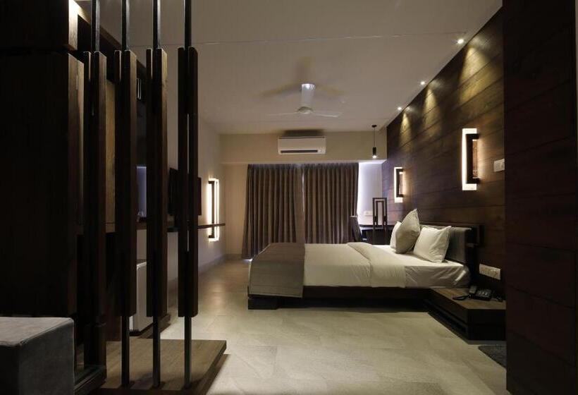 行政房间, Carrefour