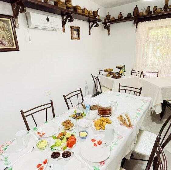 스탠다드 전망 룸, Denis Guest House