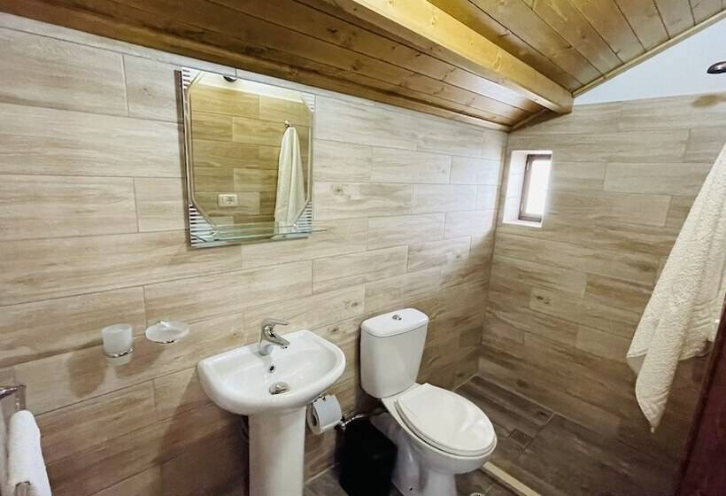 스탠다드 전망 룸, Denis Guest House