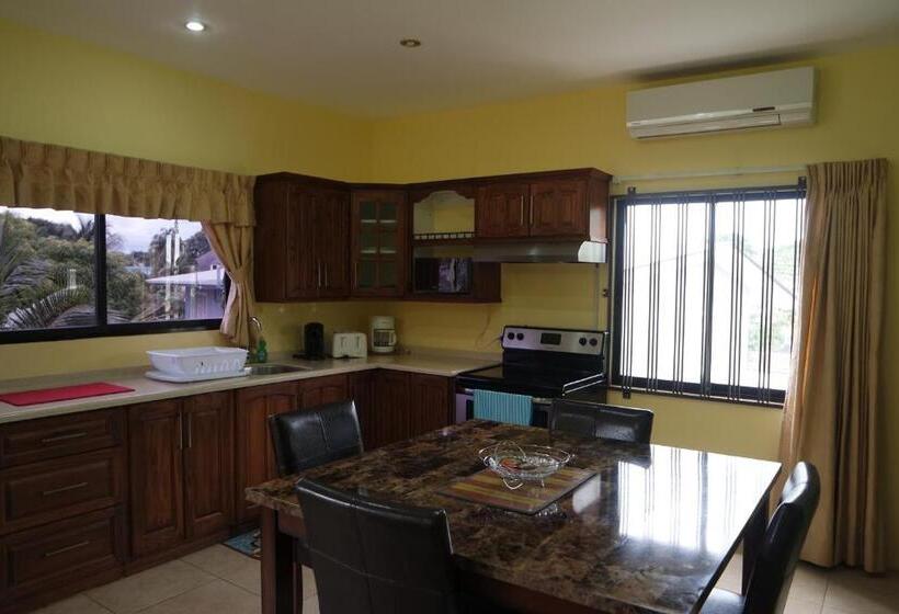 آپارتمان 1 خوابه با چشمانداز باغ, Kiskadee Korner