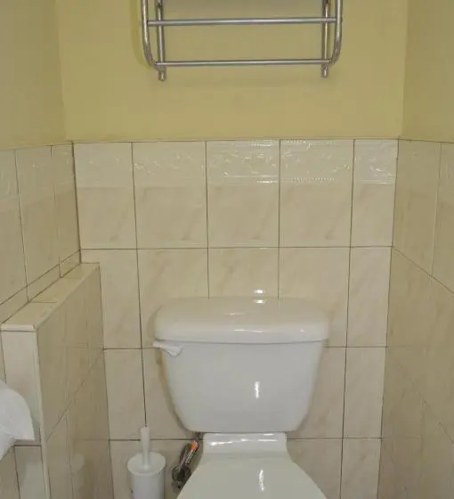 اتاق استاندارد با چشمانداز استخر, Kiskadee Korner