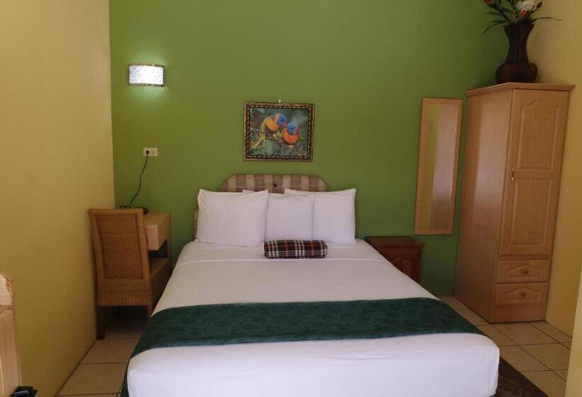 اتاق استاندارد با چشمانداز استخر, Kiskadee Korner