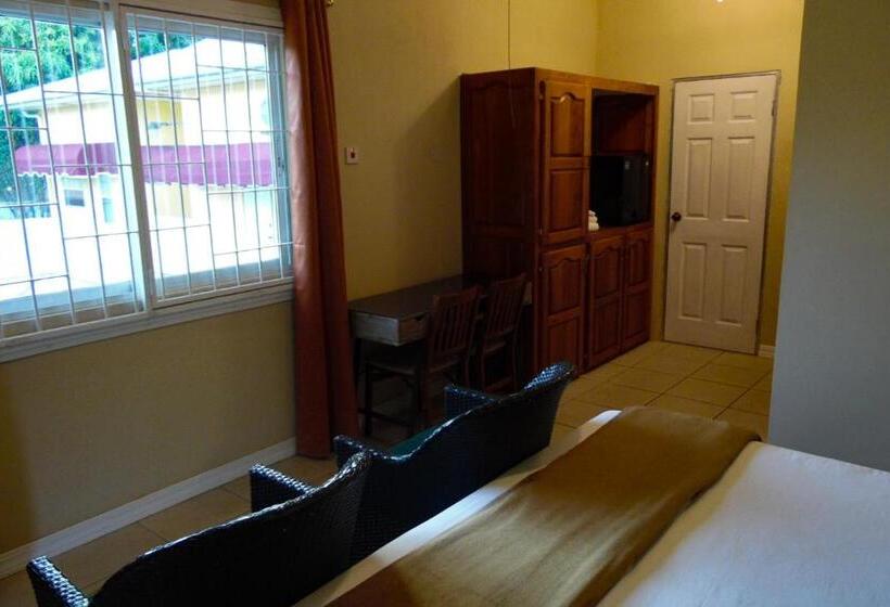 اتاق استاندارد با تخت بزرگ, Kiskadee Korner